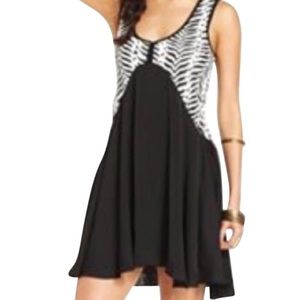 Free People Black Zebra Keyhole Casual Hole